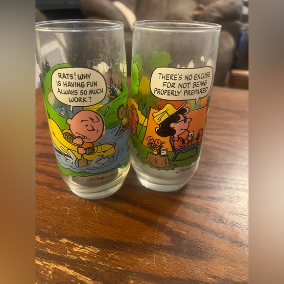 Camp Snoopy Mcdonald’s 1968  Glass Set - Picture 3 of 4